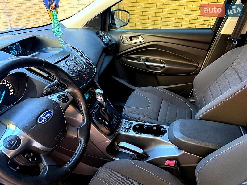 Внедорожник / Кроссовер Ford Kuga 2013 в Хмельницком