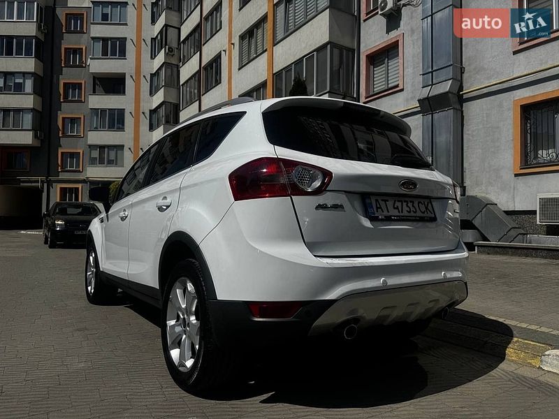 Внедорожник / Кроссовер Ford Kuga 2009 в Ивано-Франковске