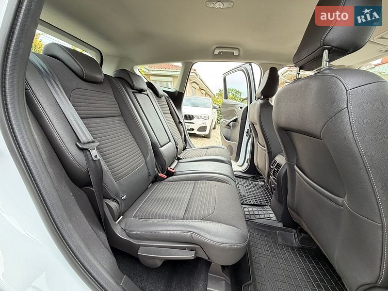 Внедорожник / Кроссовер Ford Kuga 2019 в Одессе