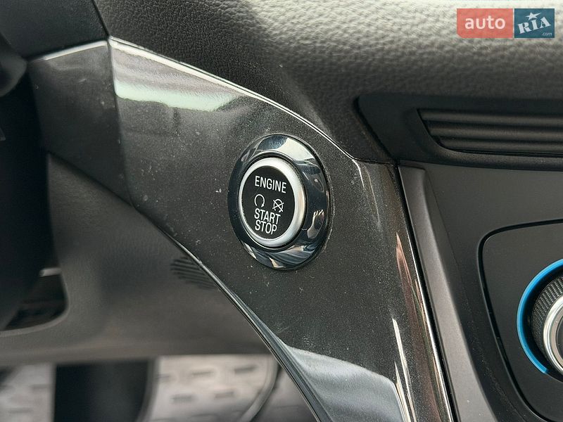 Внедорожник / Кроссовер Ford Kuga 2019 в Одессе