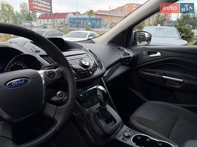 Внедорожник / Кроссовер Ford Kuga 2013 в Тернополе