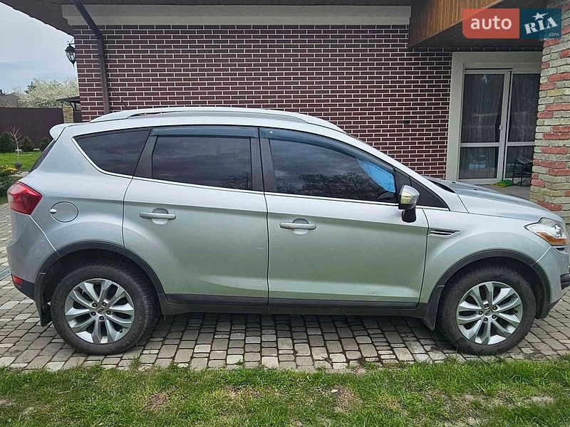 Внедорожник / Кроссовер Ford Kuga 2011 в Киеве