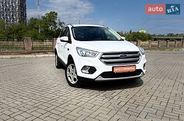 Позашляховик / Кросовер Ford Kuga 2019 в Кропивницькому