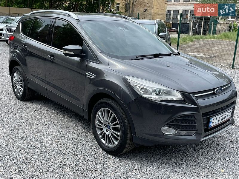 Внедорожник / Кроссовер Ford Kuga 2016 в Киеве
