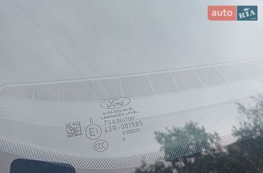 Позашляховик / Кросовер Ford Kuga 2013 в Києві