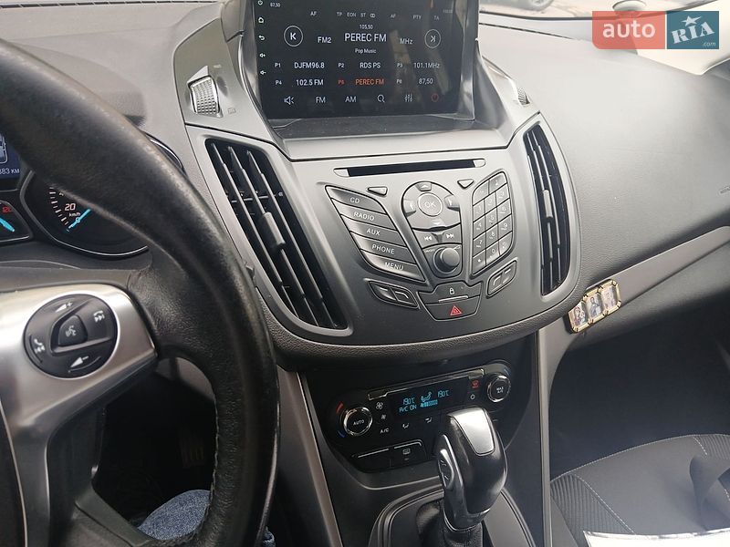 Позашляховик / Кросовер Ford Kuga 2013 в Києві