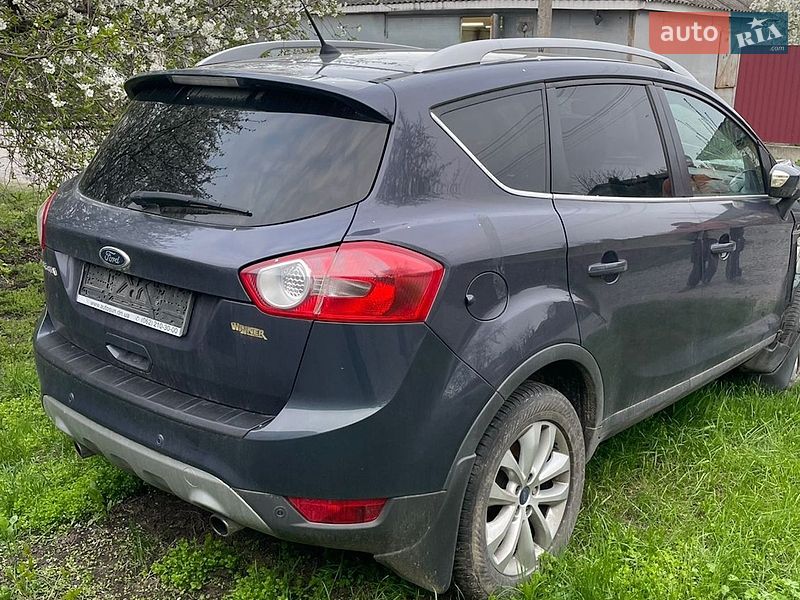 Внедорожник / Кроссовер Ford Kuga 2012 в Черкассах