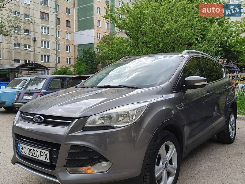 Внедорожник / Кроссовер Ford Kuga 2014 в Львове