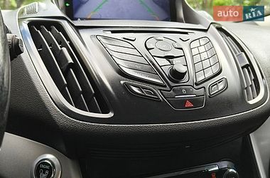 Внедорожник / Кроссовер Ford Kuga 2014 в Львове