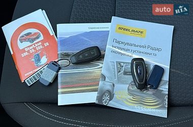 Внедорожник / Кроссовер Ford Kuga 2019 в Тернополе