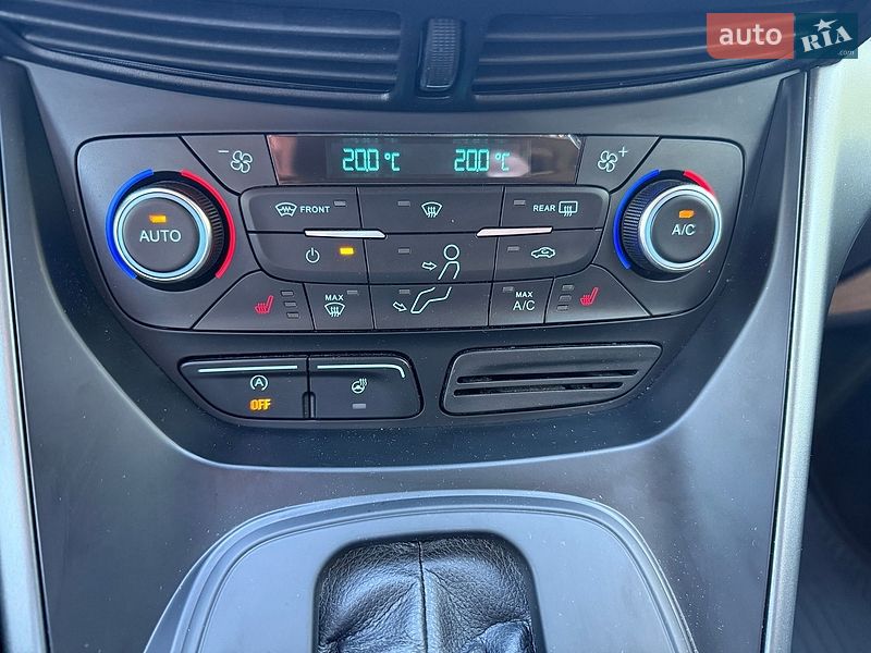 Внедорожник / Кроссовер Ford Kuga 2019 в Тернополе