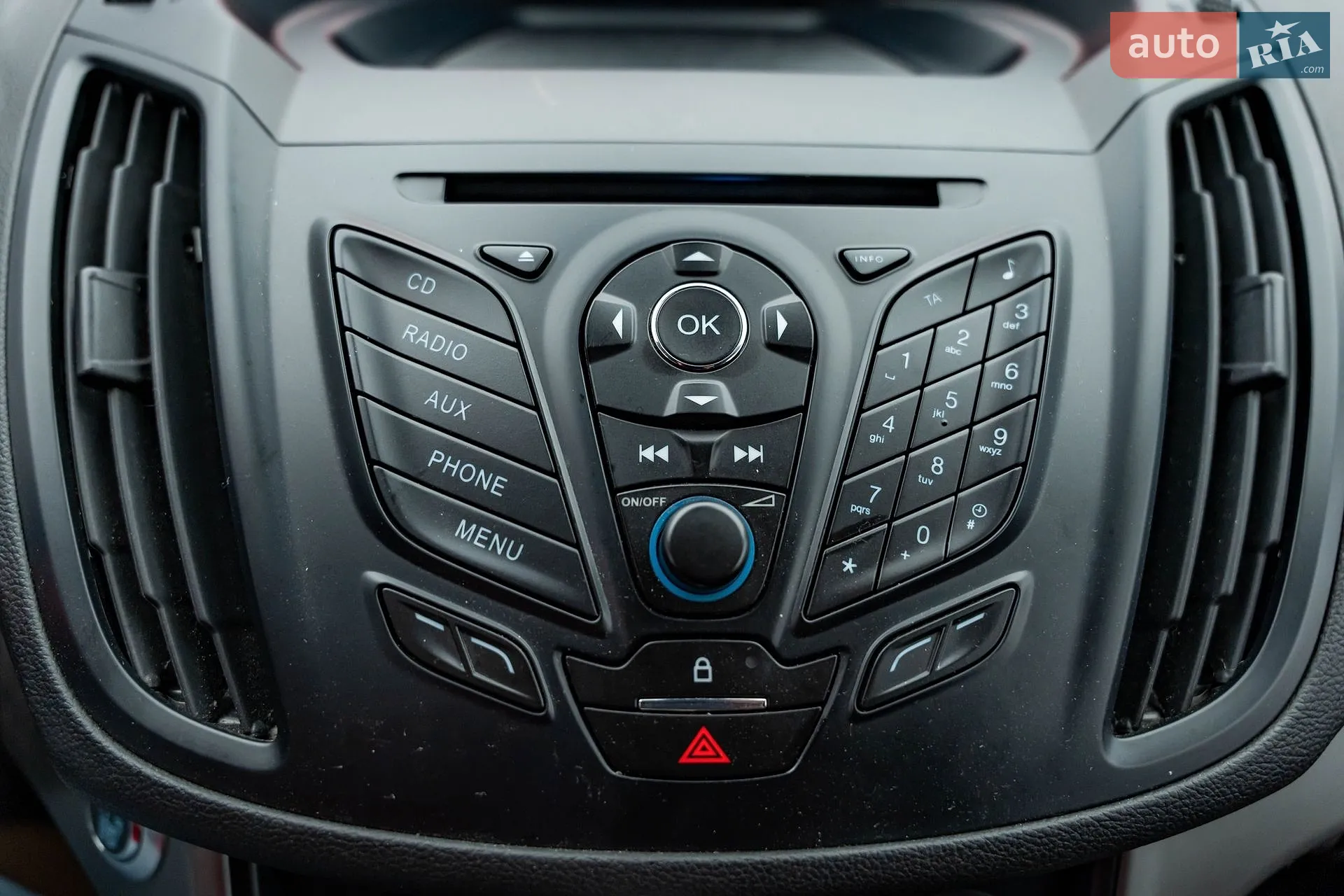2016 Ford Kuga - мініатюра 17