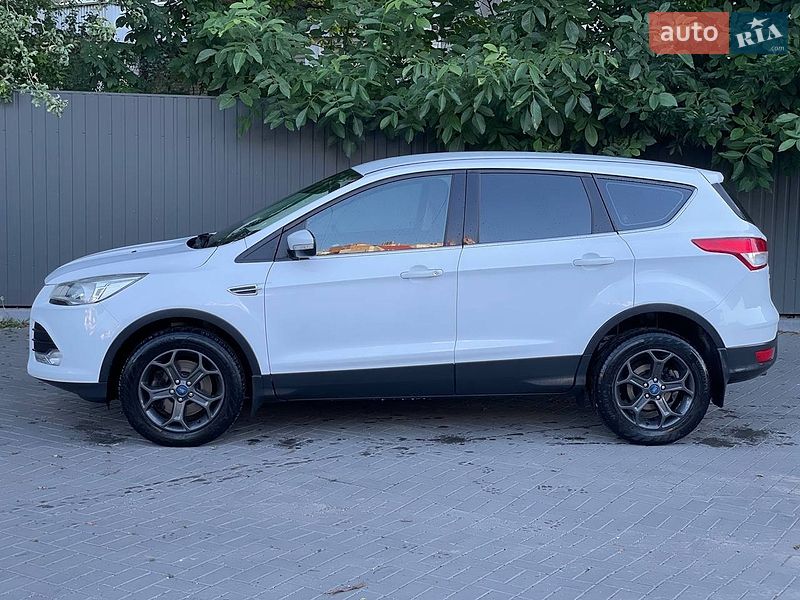 Позашляховик / Кросовер Ford Kuga 2015 в Хмельницькому