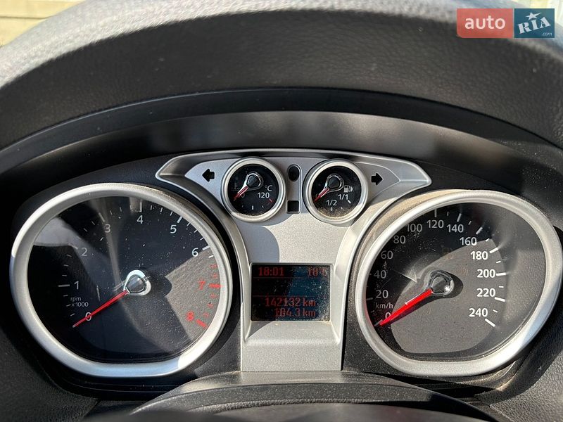 Внедорожник / Кроссовер Ford Kuga 2010 в Каменец-Подольском