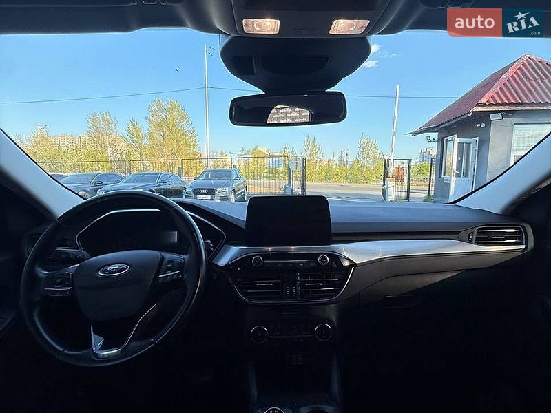 Позашляховик / Кросовер Ford Kuga 2022 в Києві