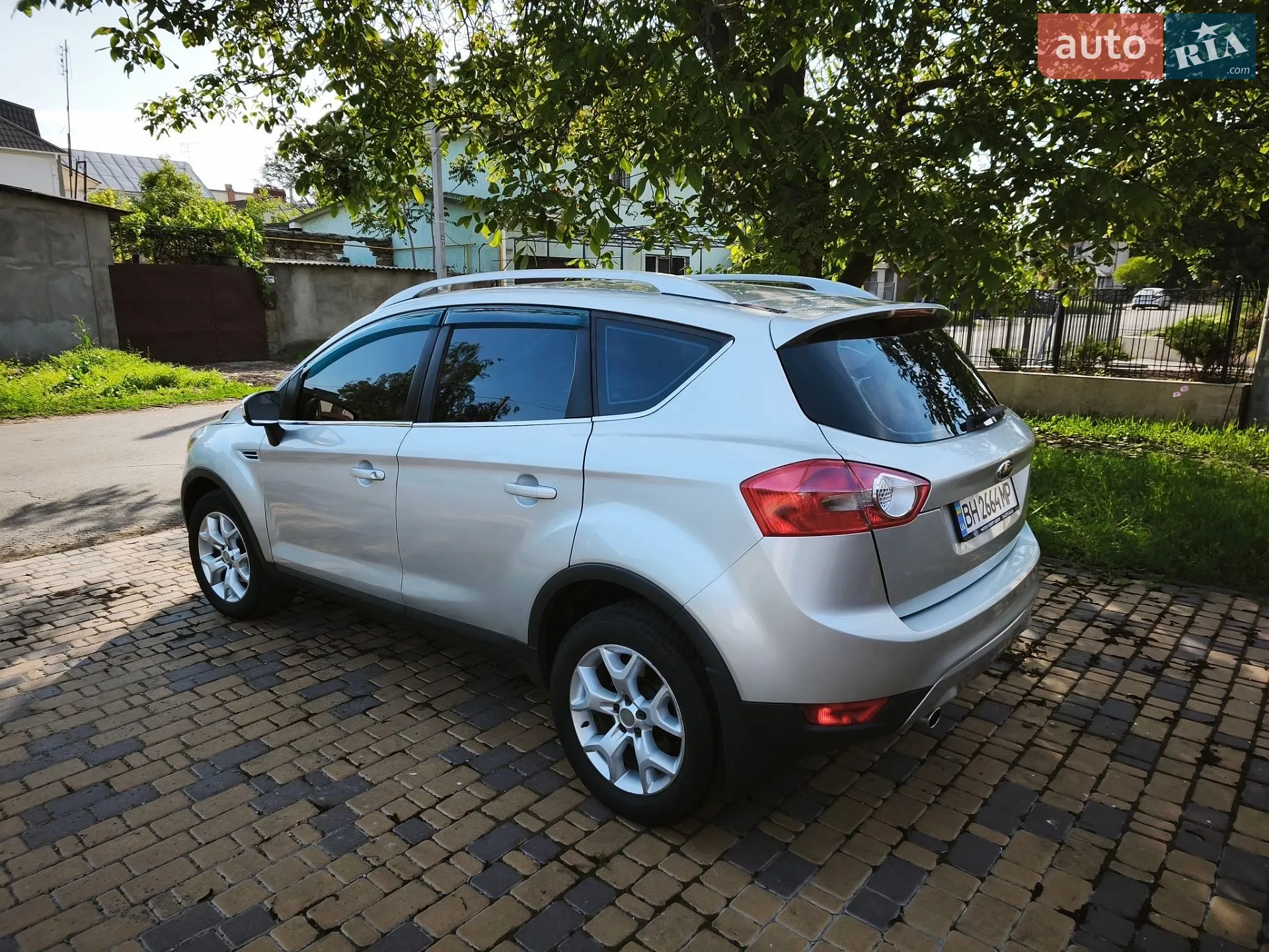 2010 Ford Kuga - мініатюра 16