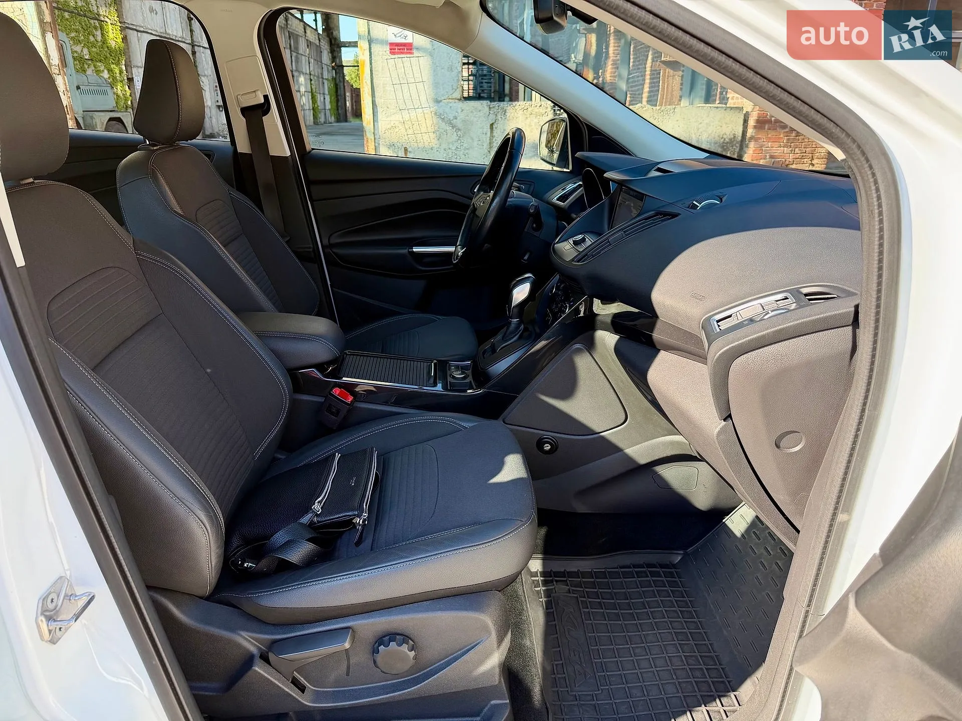 2019 Ford Kuga - мініатюра 35