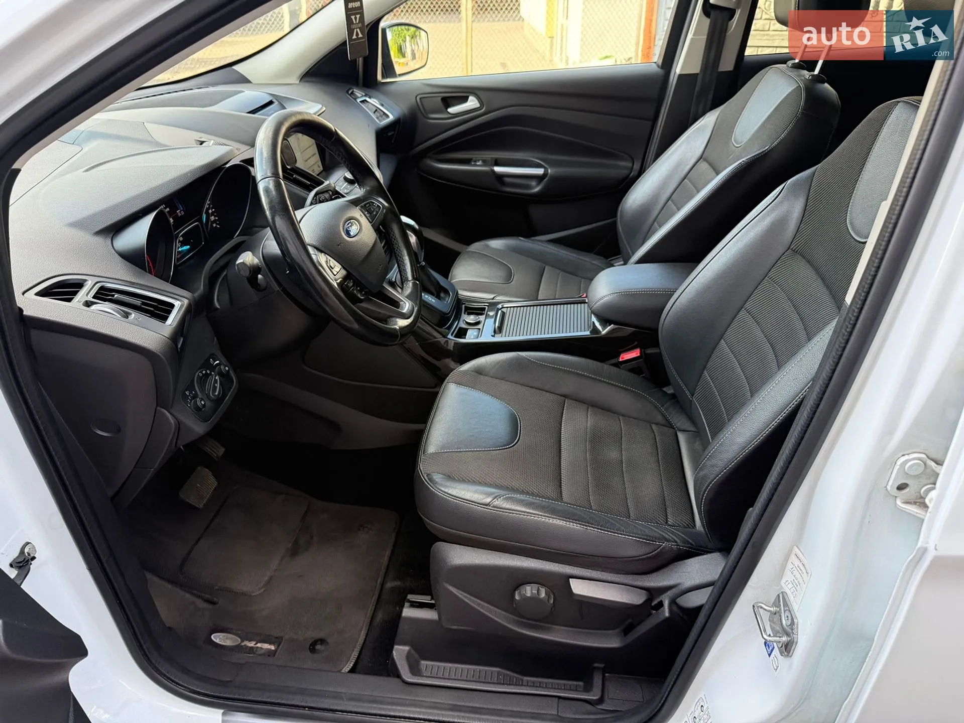 2017 Ford Kuga - мініатюра 17