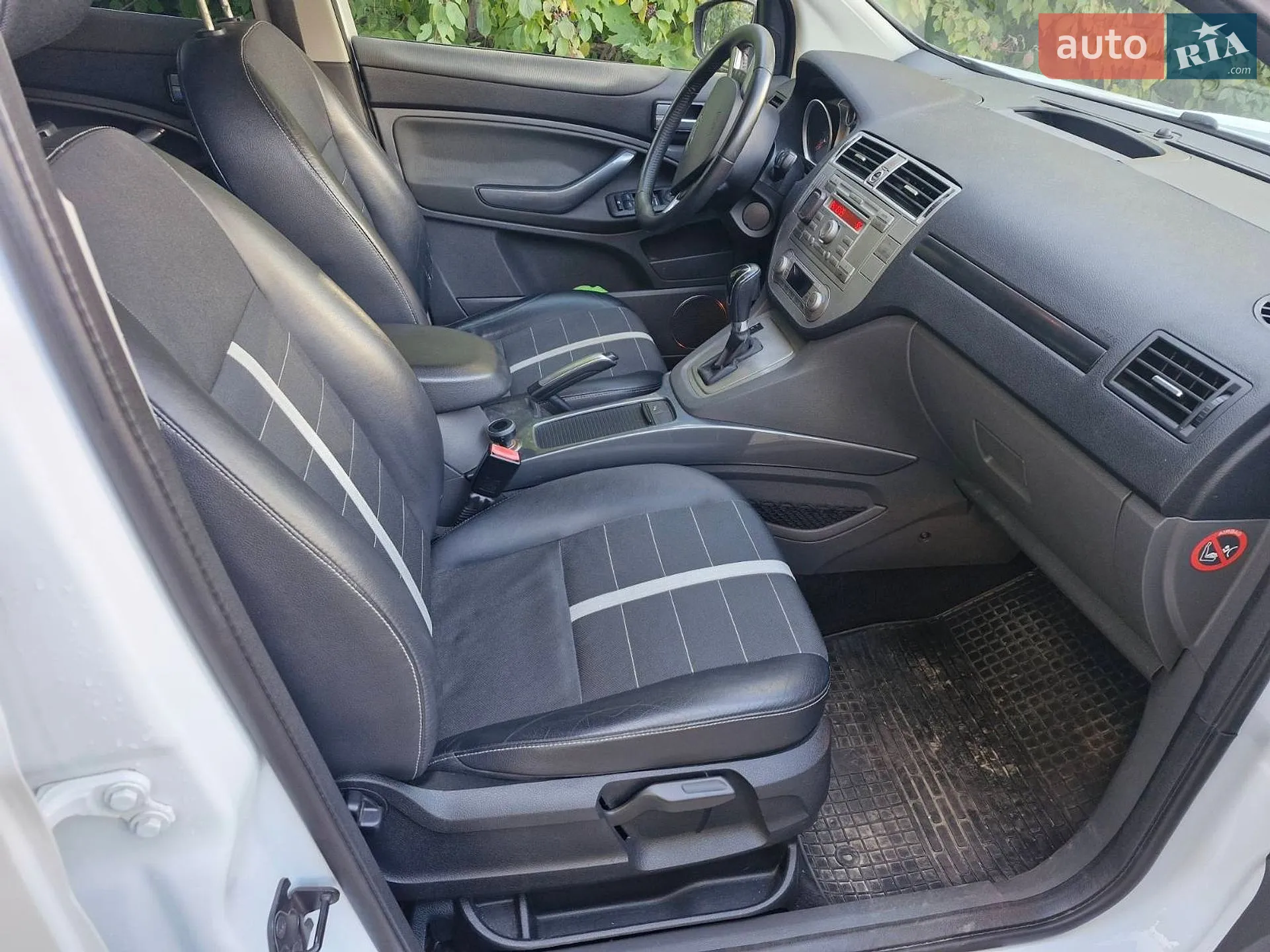 2010 Ford Kuga - мініатюра 11