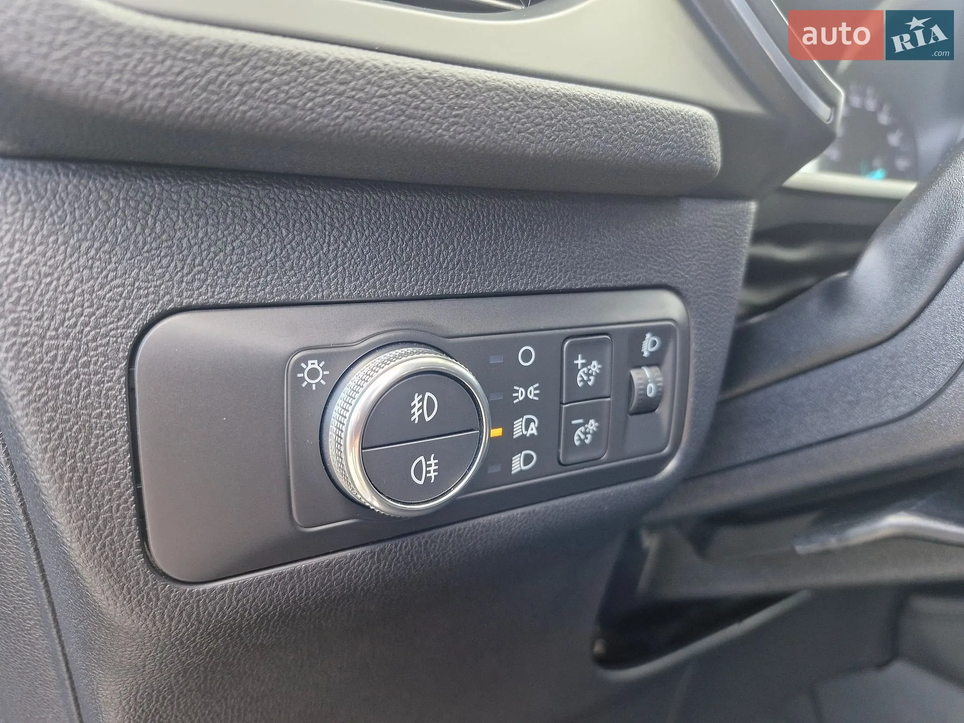 2020 Ford Kuga - мініатюра 21