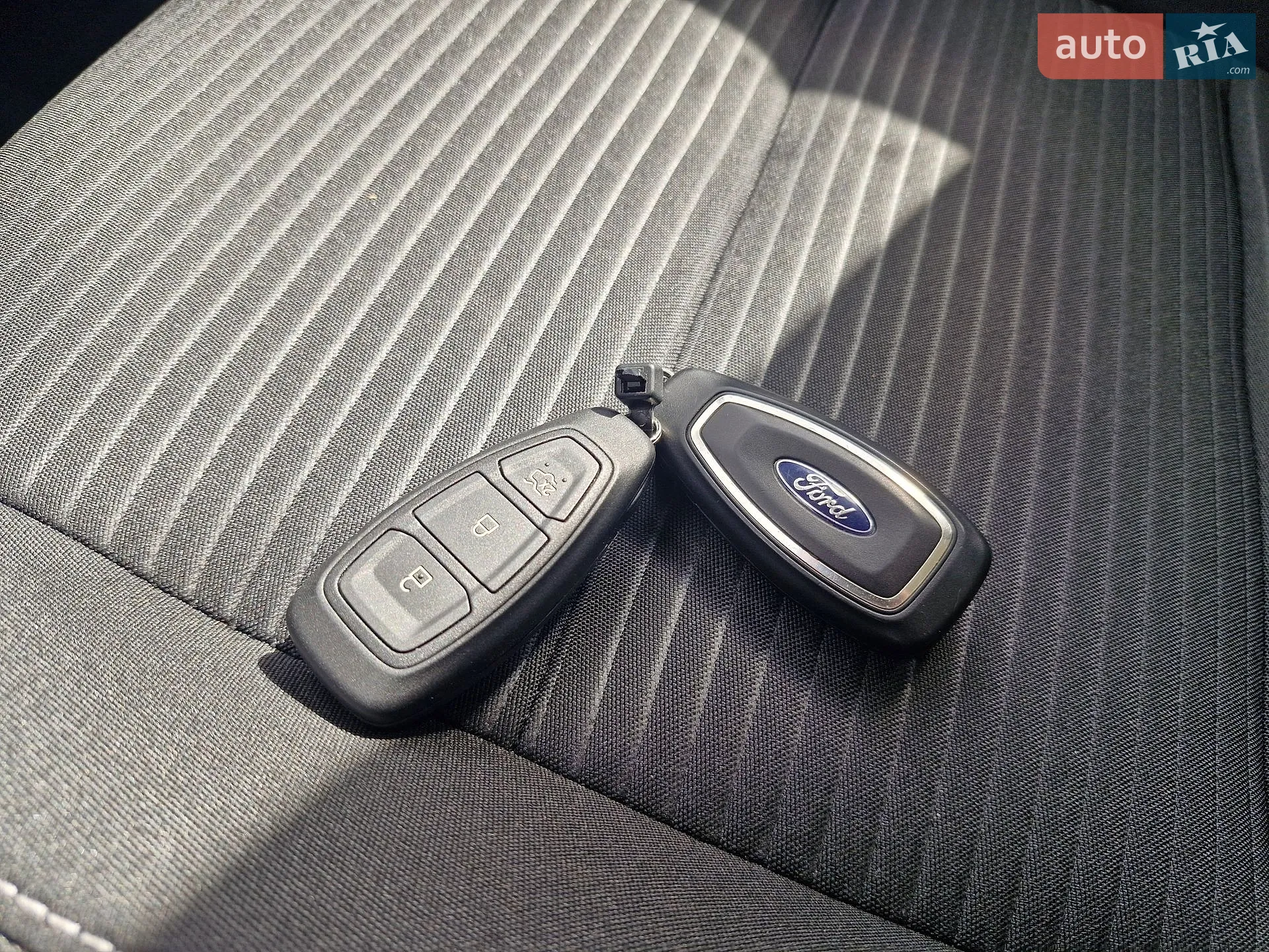 2020 Ford Kuga - мініатюра 39