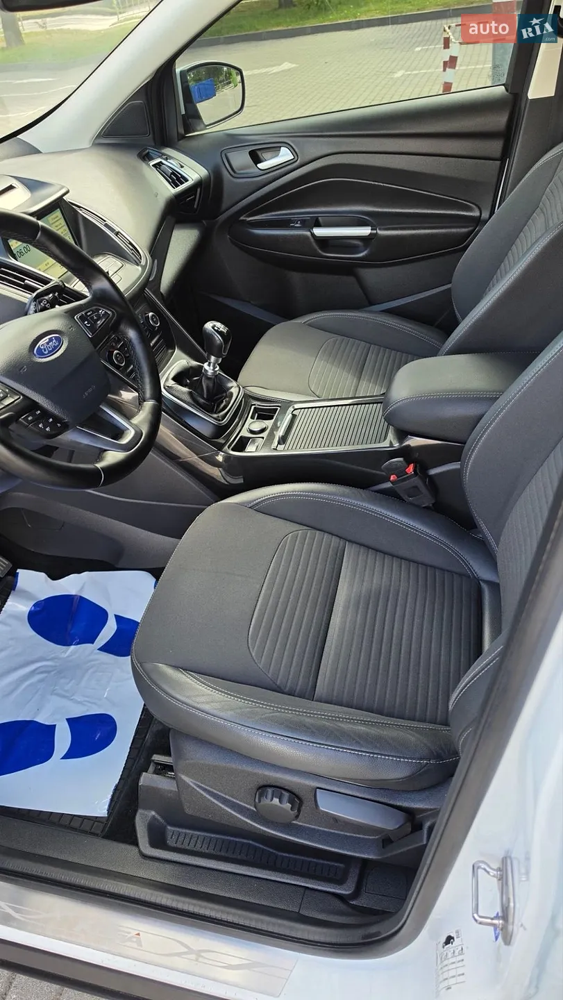 2019 Ford Kuga - мініатюра 34