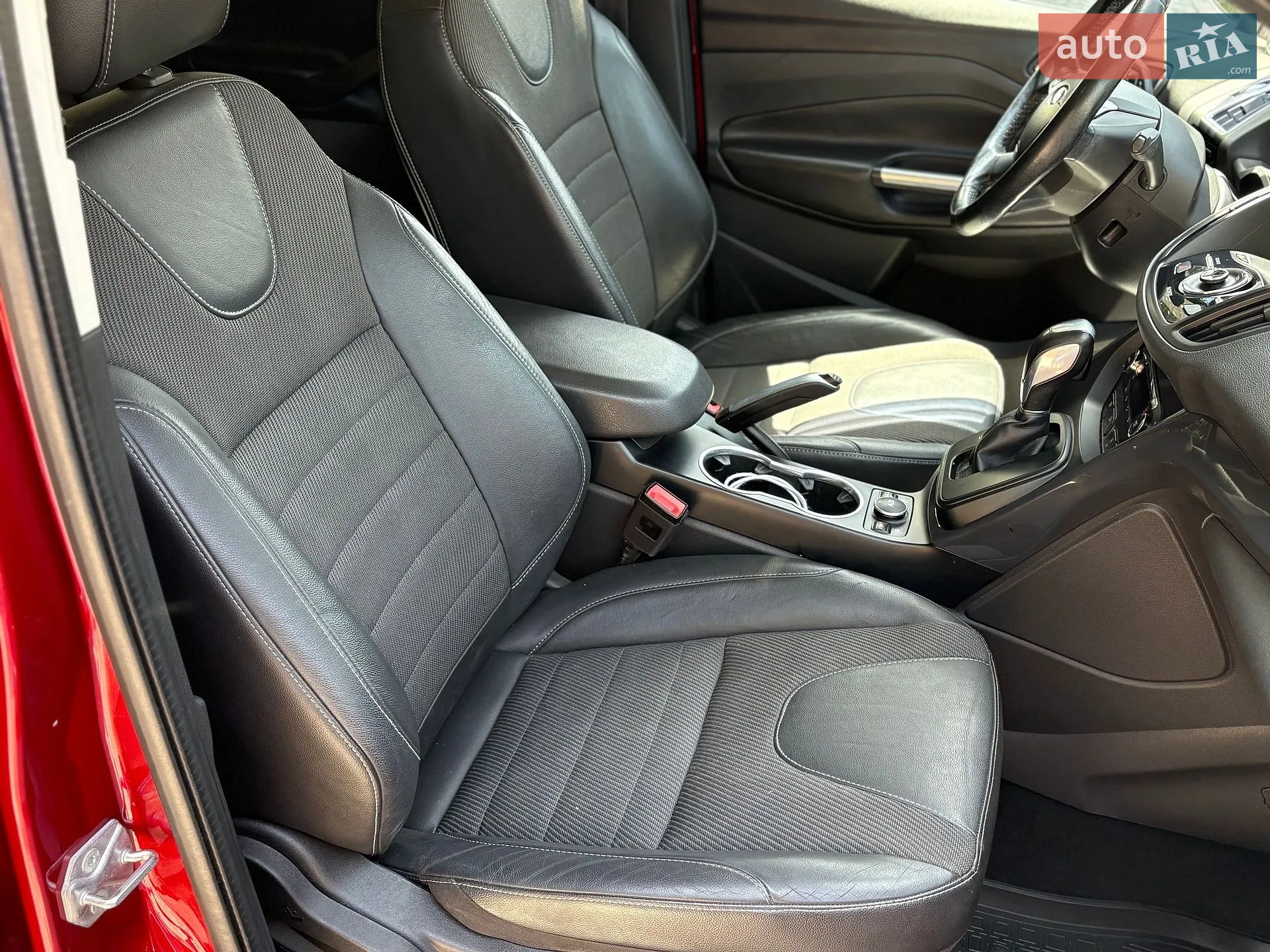 2015 Ford Kuga - мініатюра 46