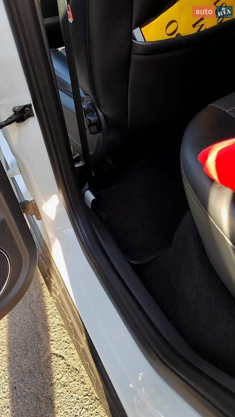 2011 Ford Kuga - мініатюра 18