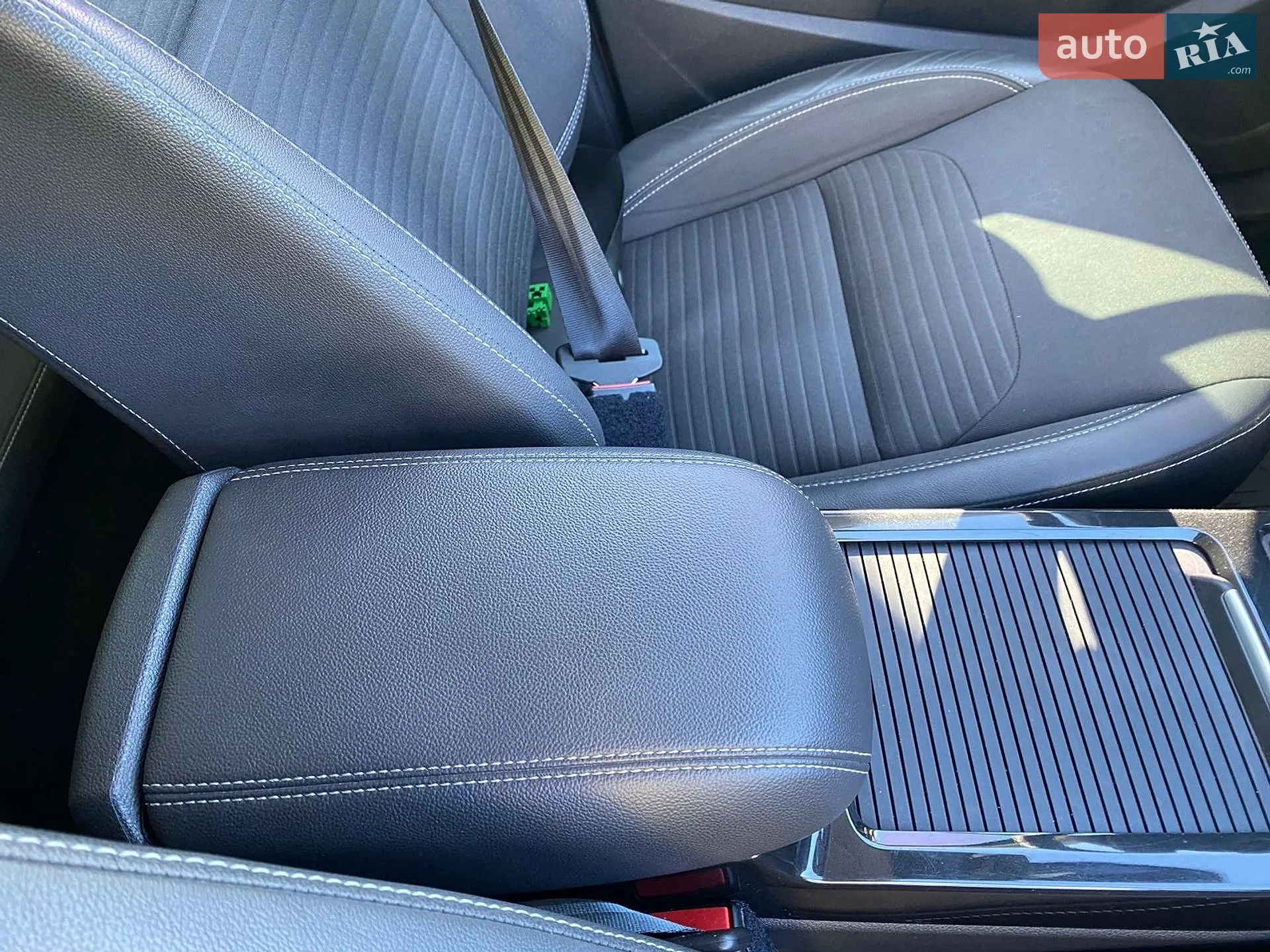 2019 Ford Kuga - мініатюра 24