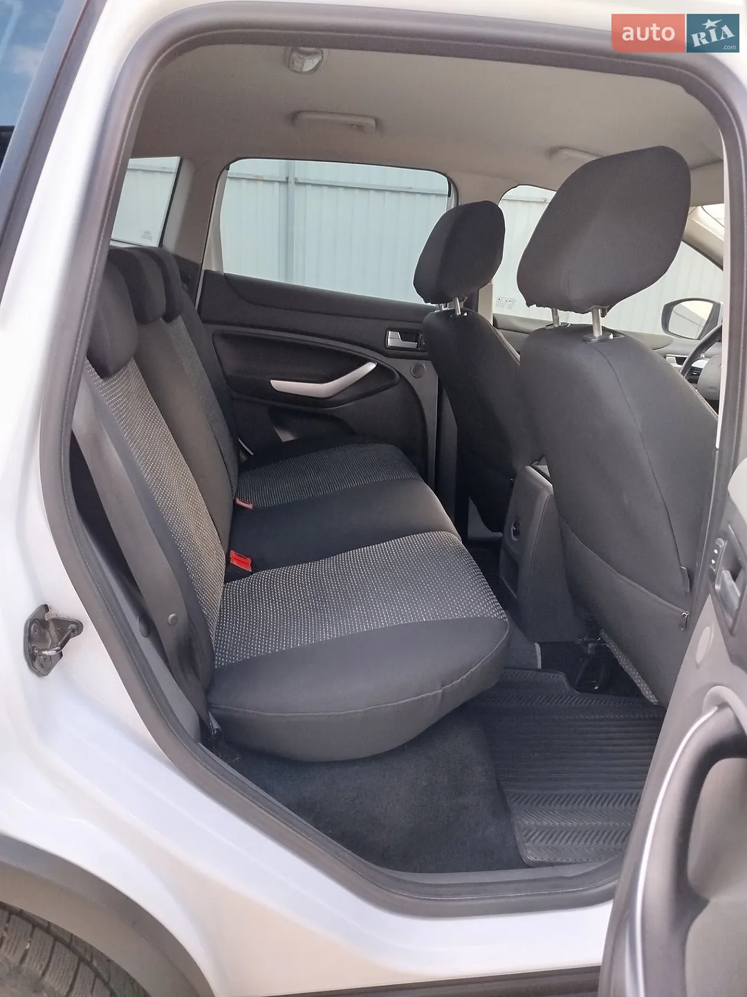 2012 Ford Kuga - мініатюра 9