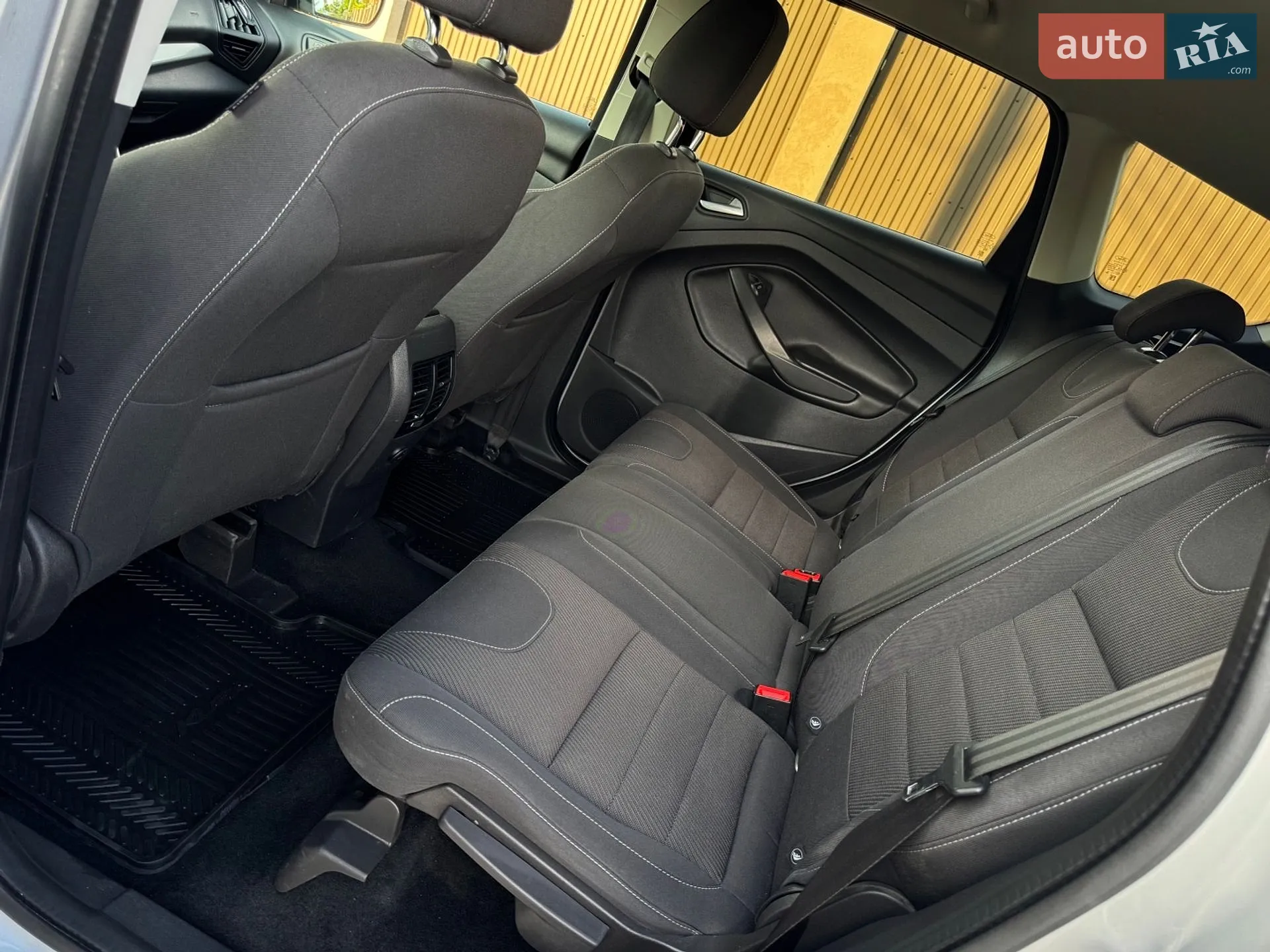 2015 Ford Kuga - мініатюра 28