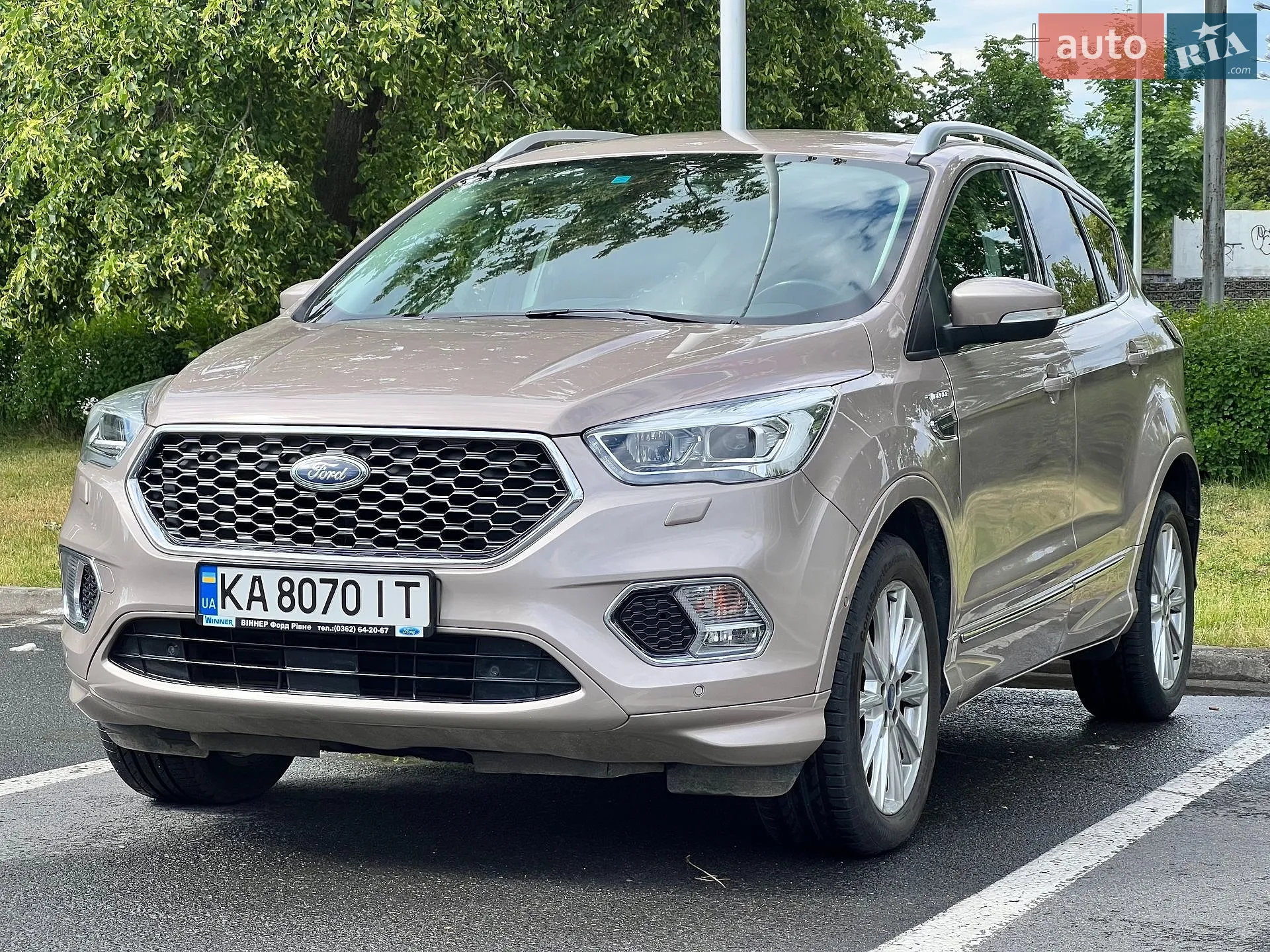 2017 Ford Kuga - фото 1
