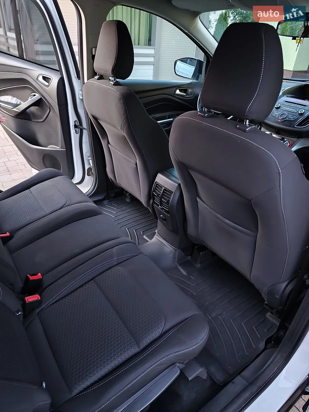 2017 Ford Kuga - мініатюра 16