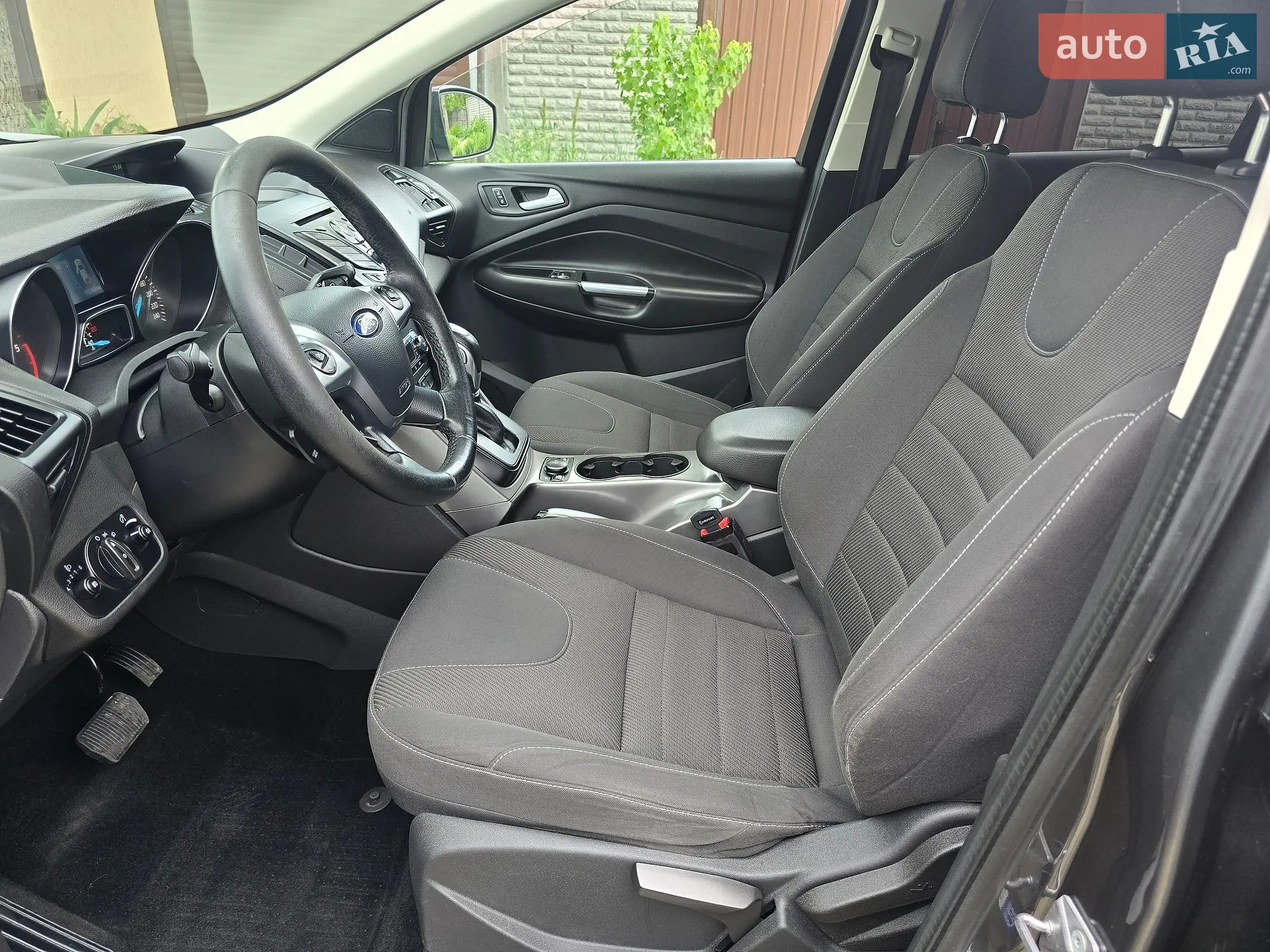 2016 Ford Kuga - мініатюра 18