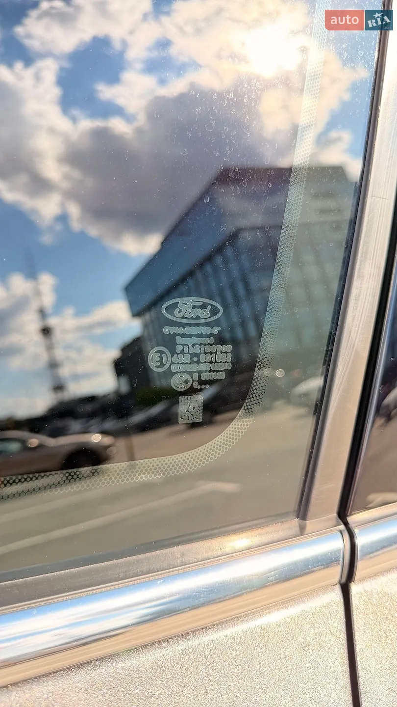 2021 Ford Kuga - мініатюра 31