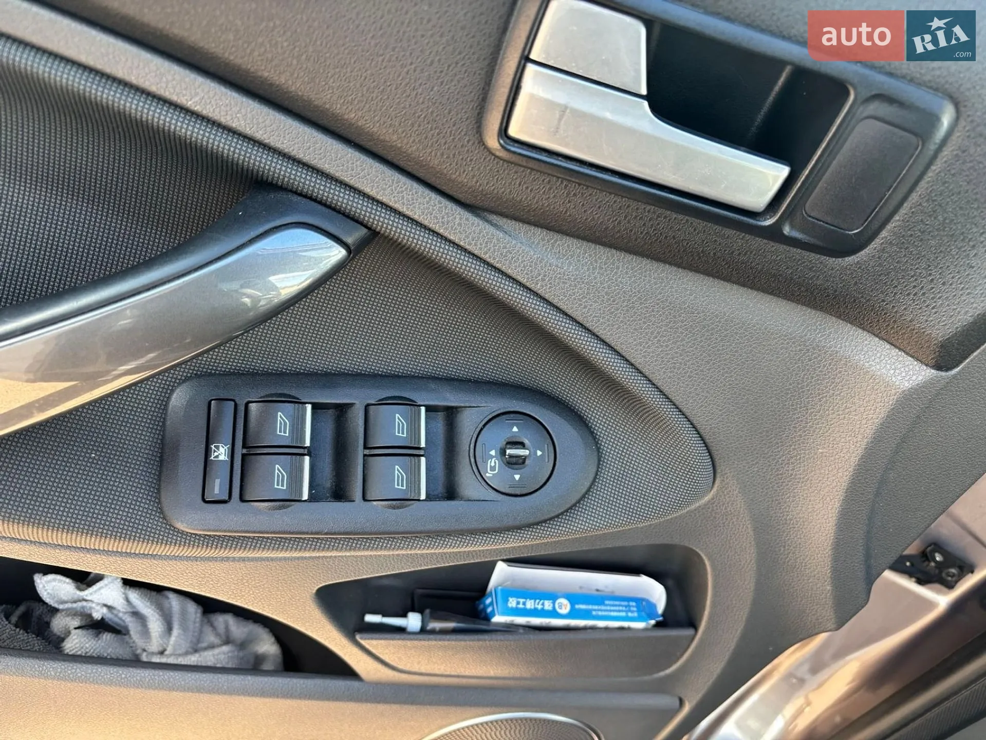 2011 Ford Kuga - мініатюра 9