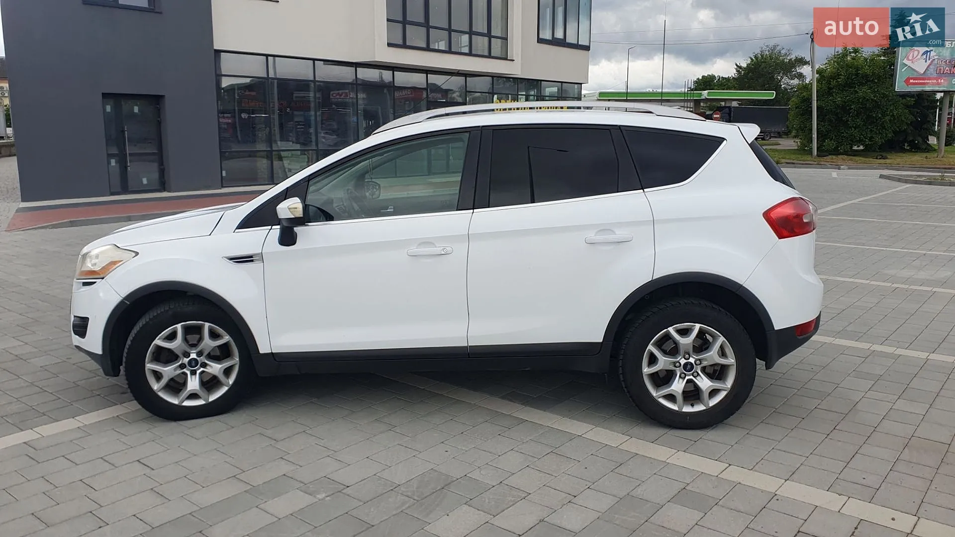 2010 Ford Kuga - мініатюра 8