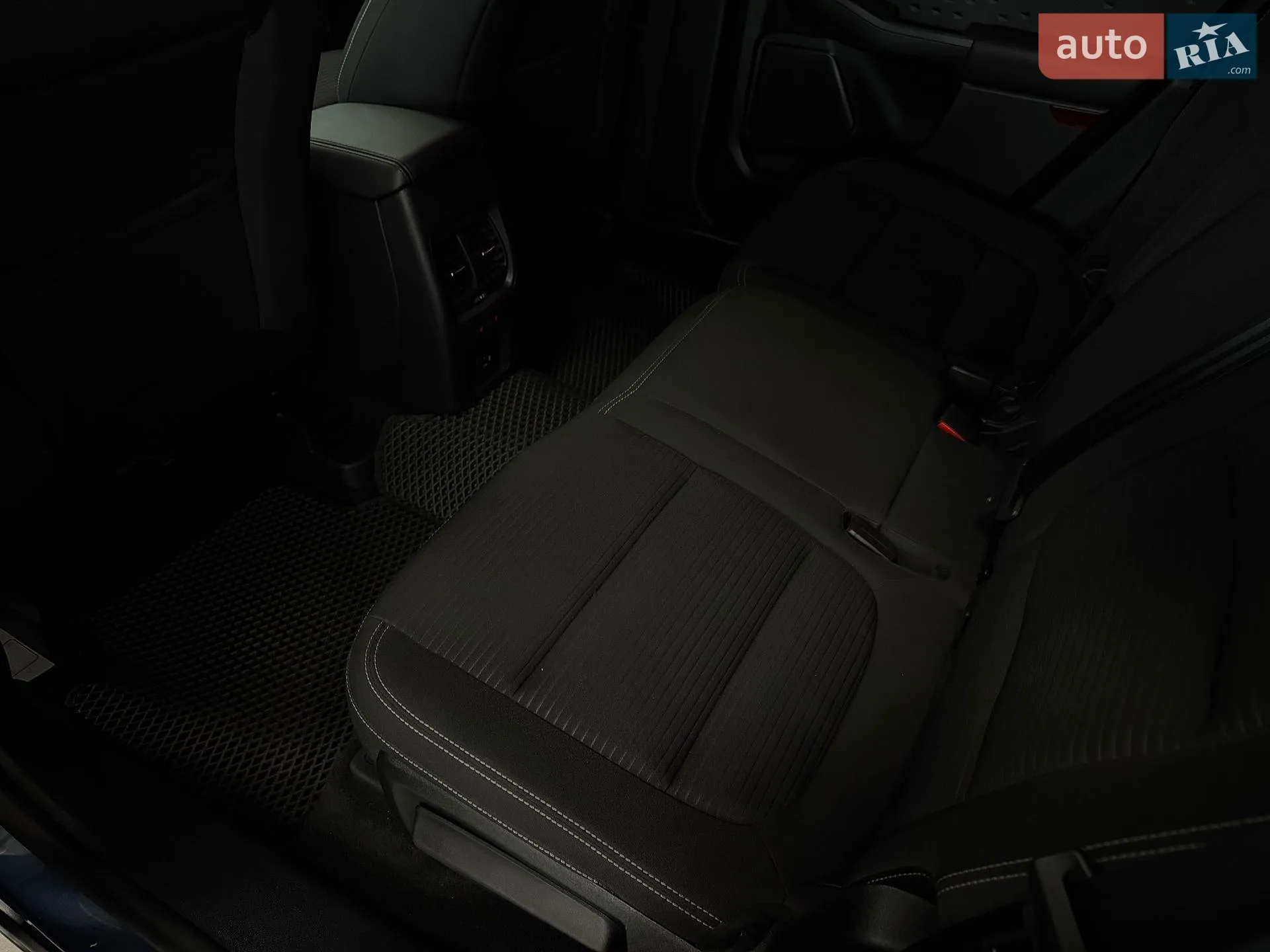 2020 Ford Kuga - мініатюра 43
