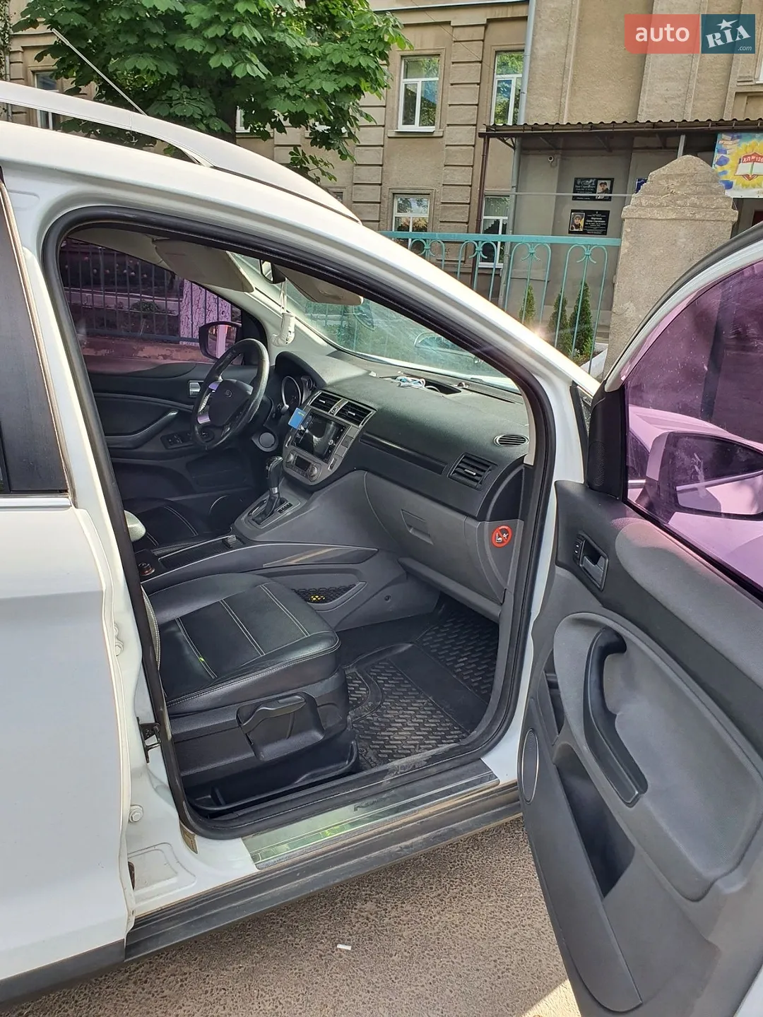 2010 Ford Kuga - мініатюра 8