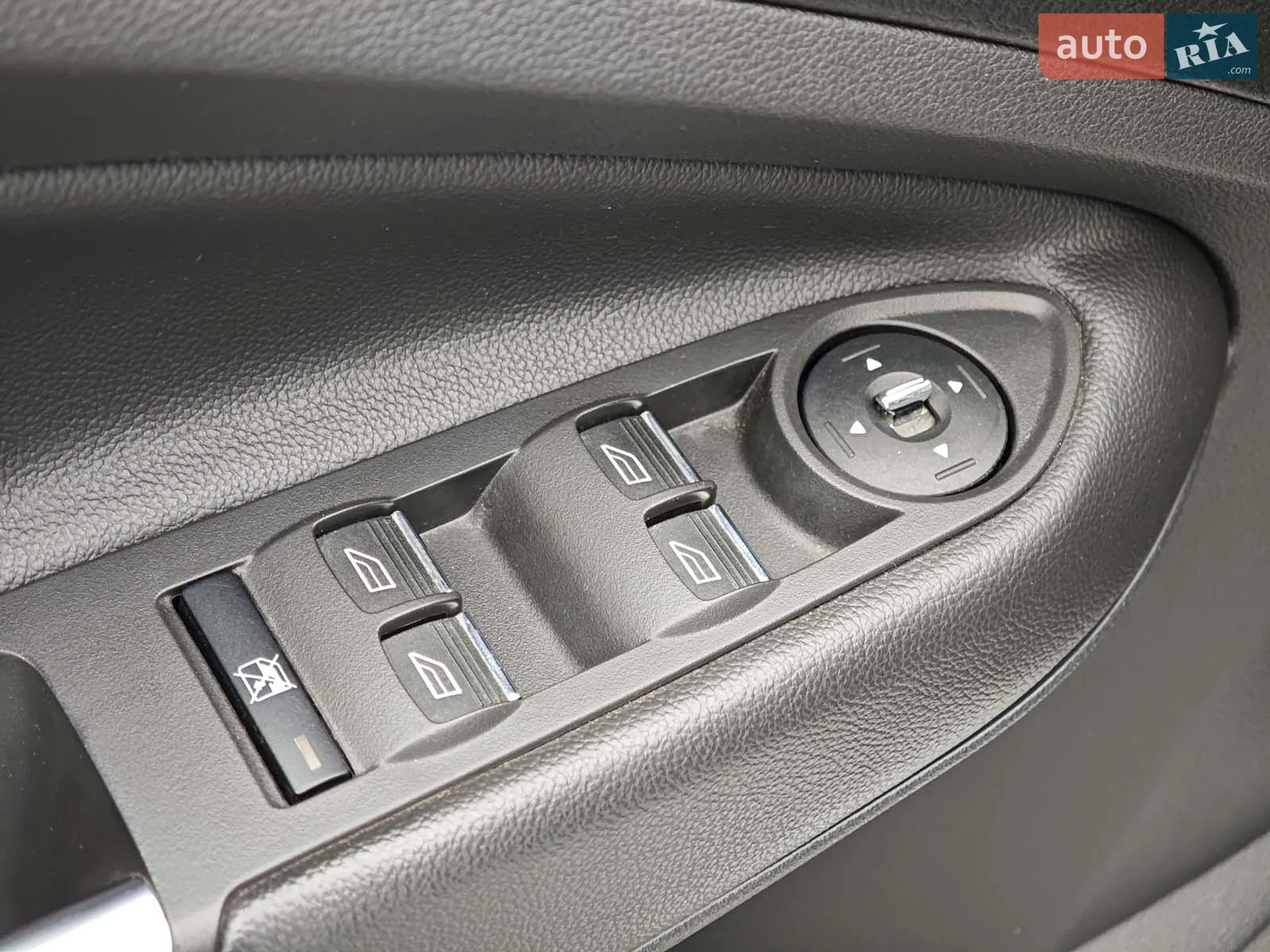 2014 Ford Kuga - мініатюра 25