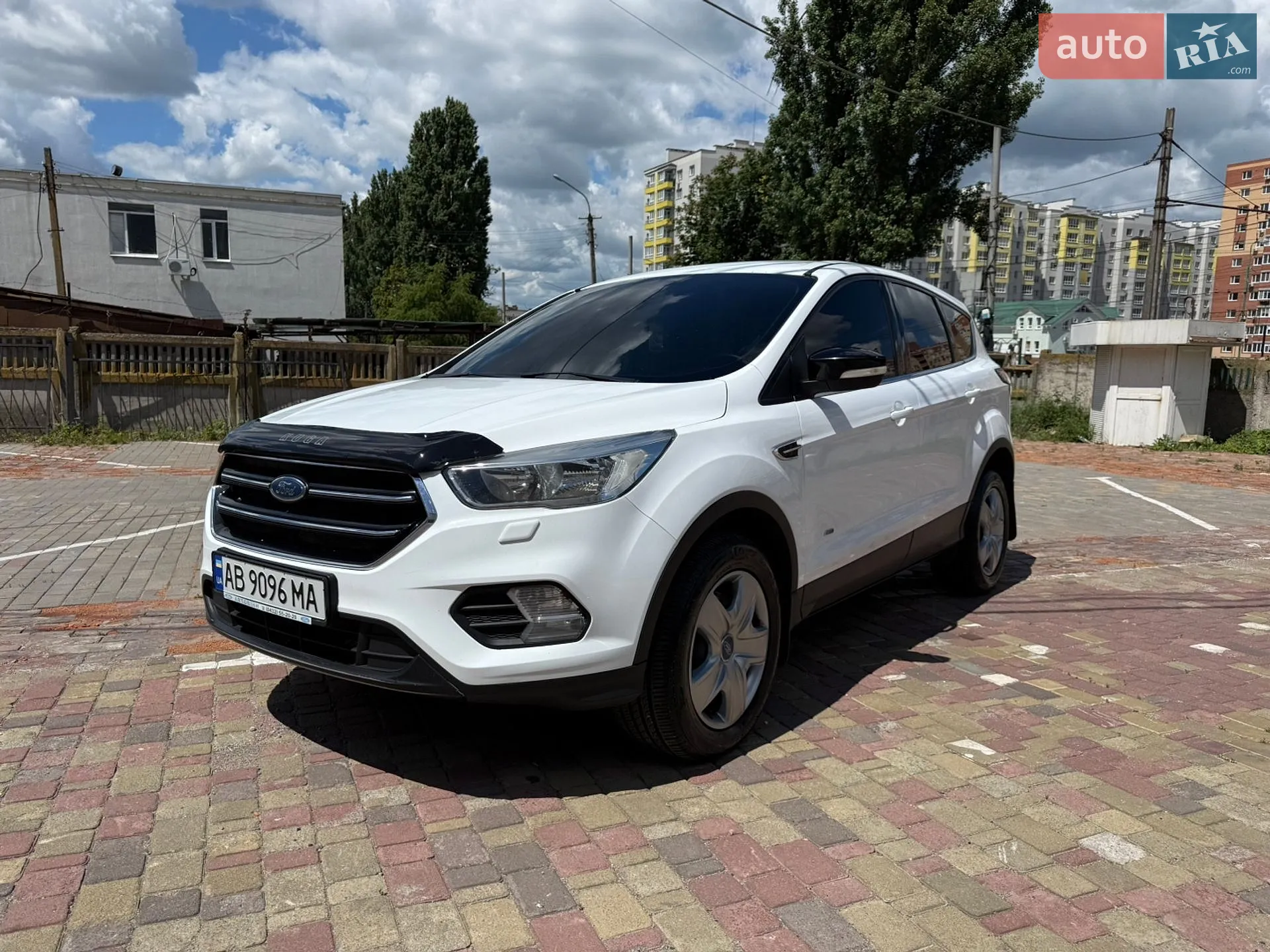 2017 Ford Kuga - фото 1