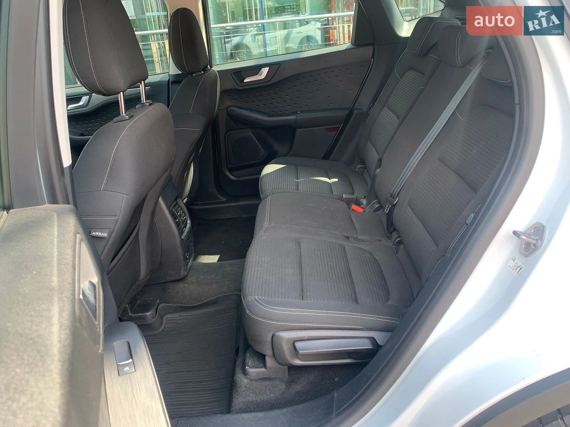 2020 Ford Kuga - мініатюра 31