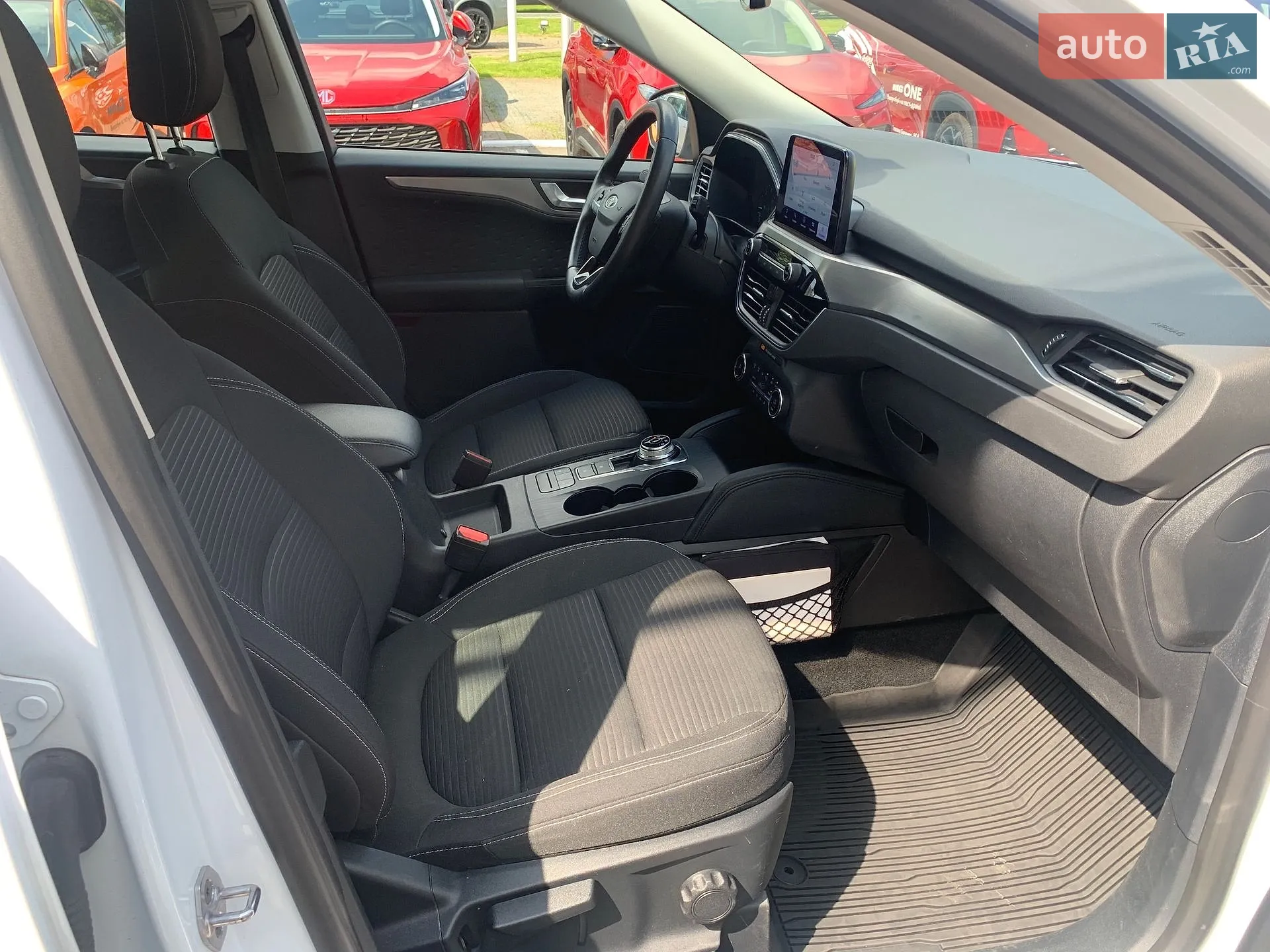 2020 Ford Kuga - мініатюра 36