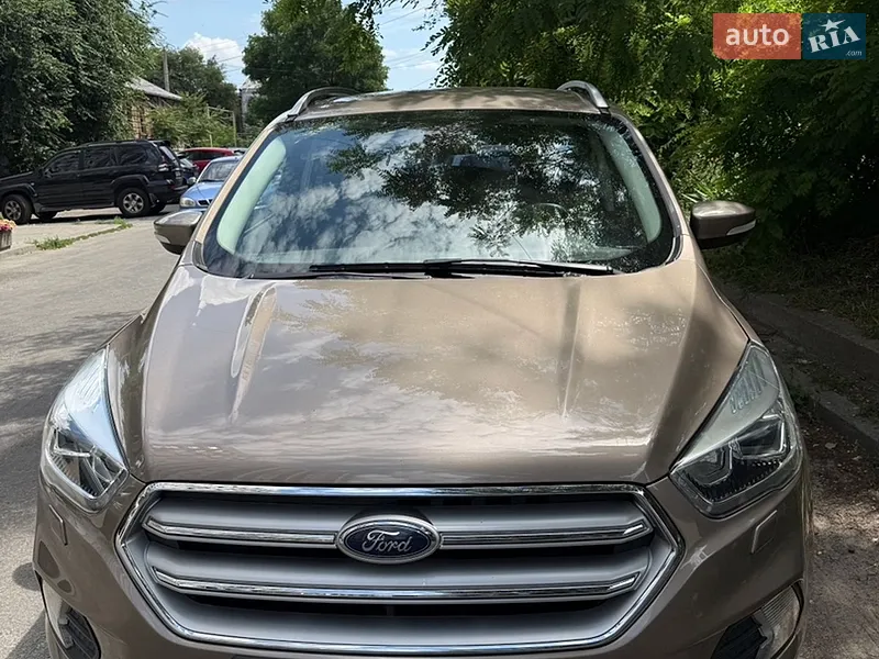Ford Kuga 2019