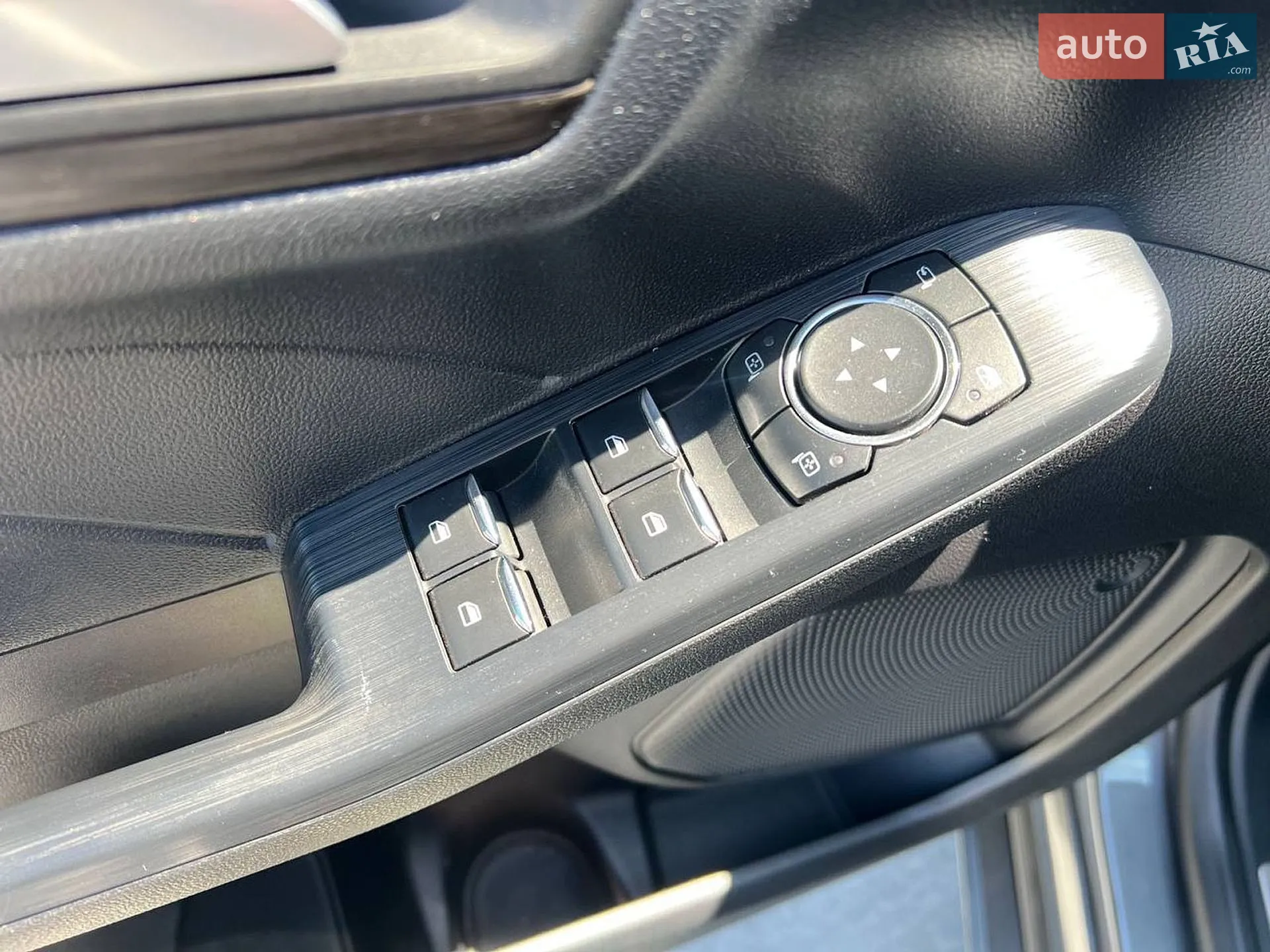 2022 Ford Kuga - мініатюра 19