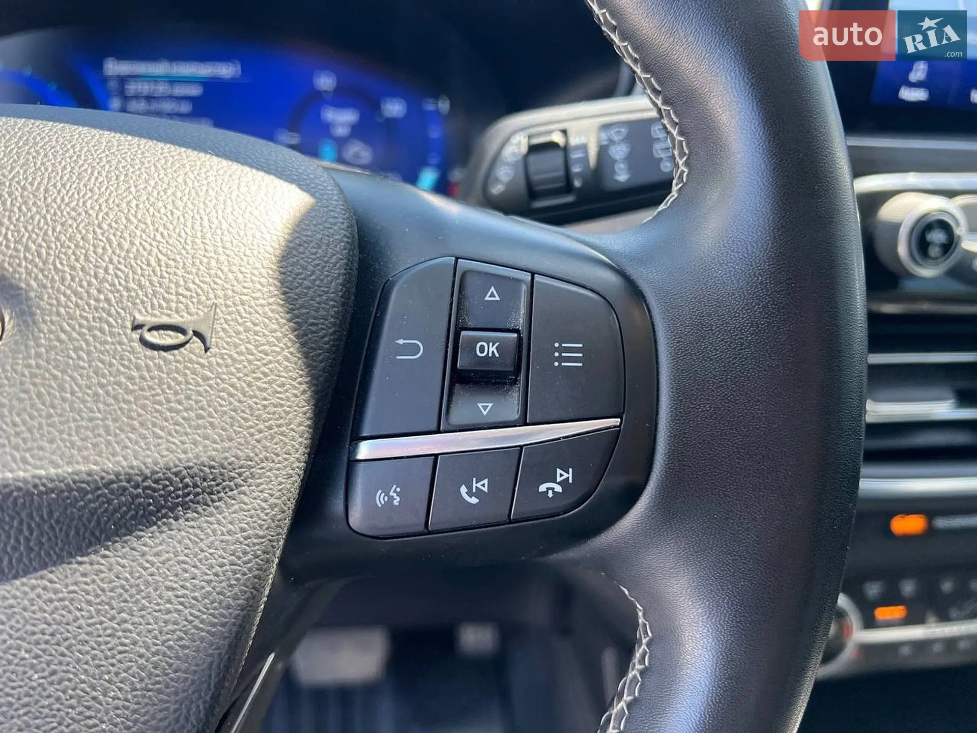 2022 Ford Kuga - мініатюра 25
