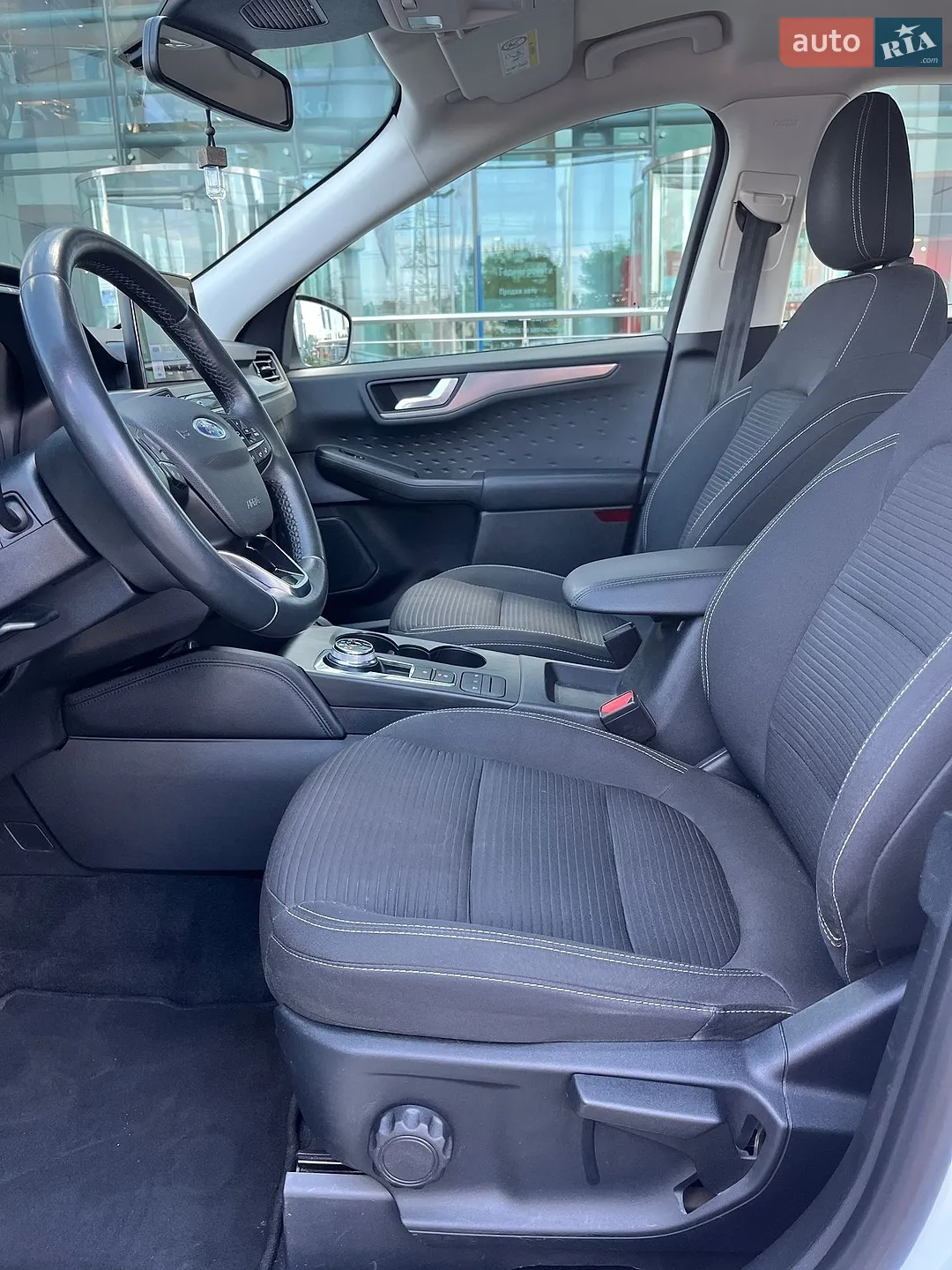 2020 Ford Kuga - мініатюра 19