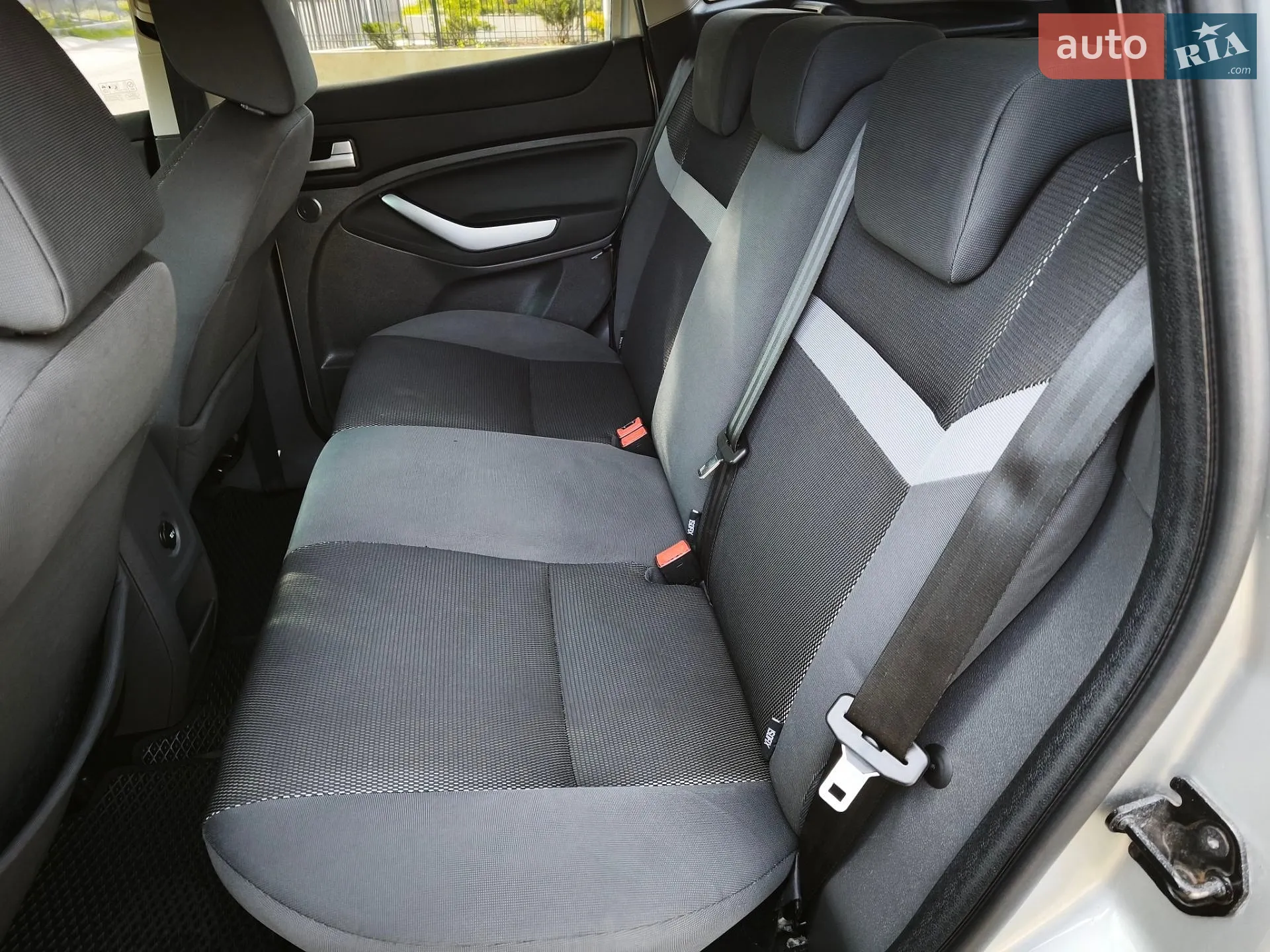 2010 Ford Kuga - мініатюра 22
