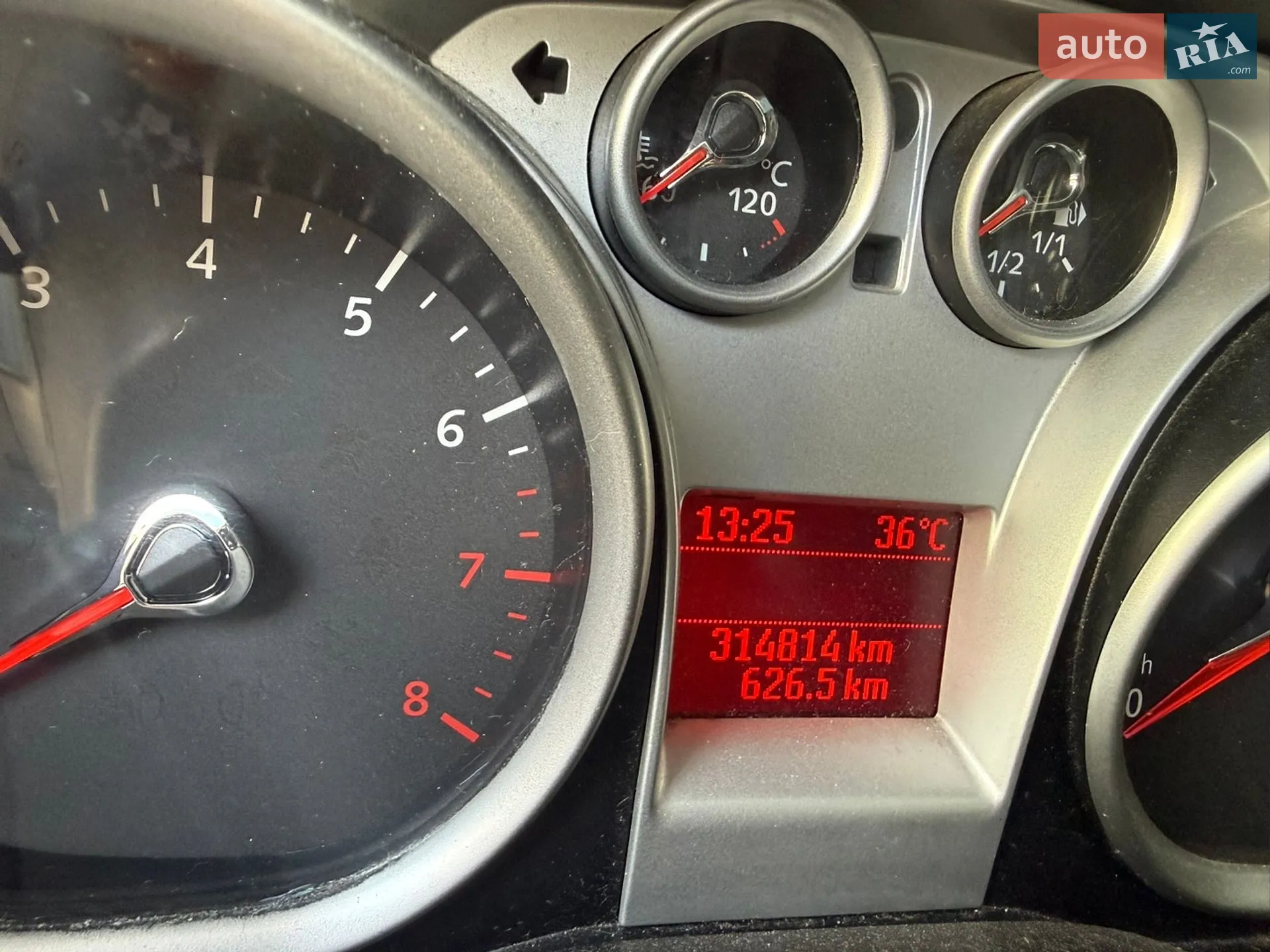 2011 Ford Kuga - мініатюра 12