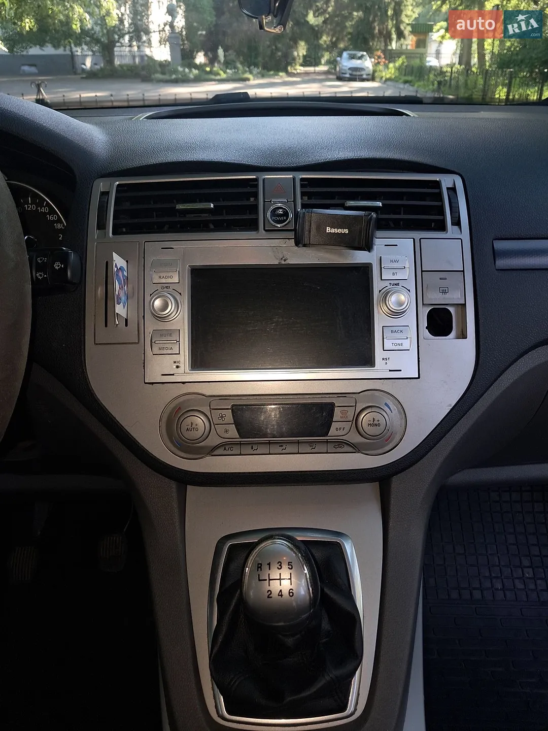 2011 Ford Kuga - мініатюра 18